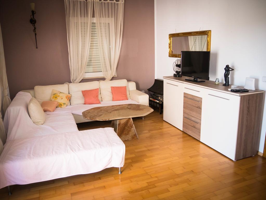 Take It Easy Apartments Slatine Exterior foto